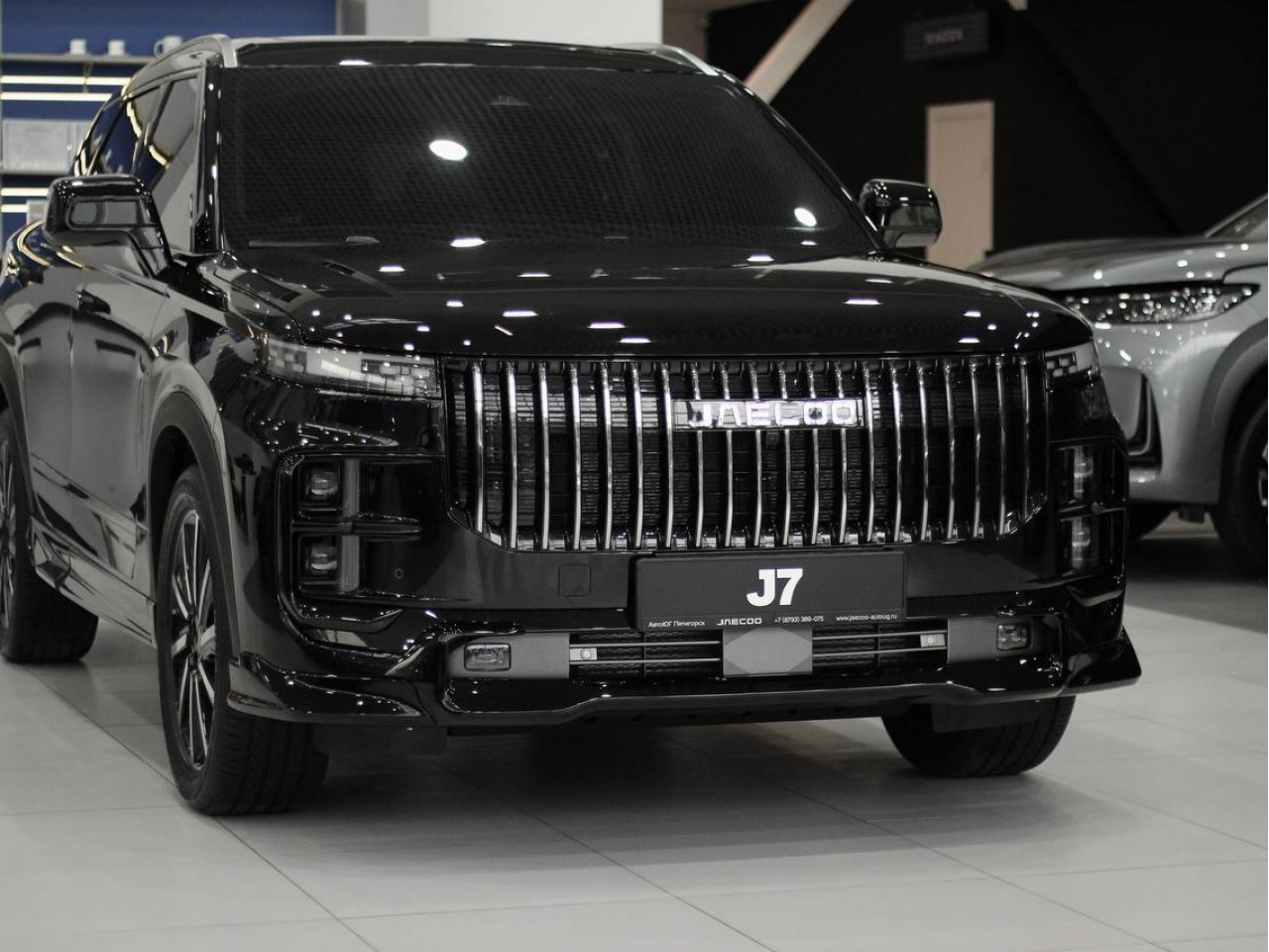 JAECOO J7 1